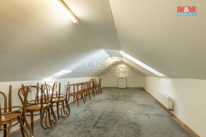 Prodej obchodního prostoru, Postoloprty, Marxovo náměstí, 440 m2