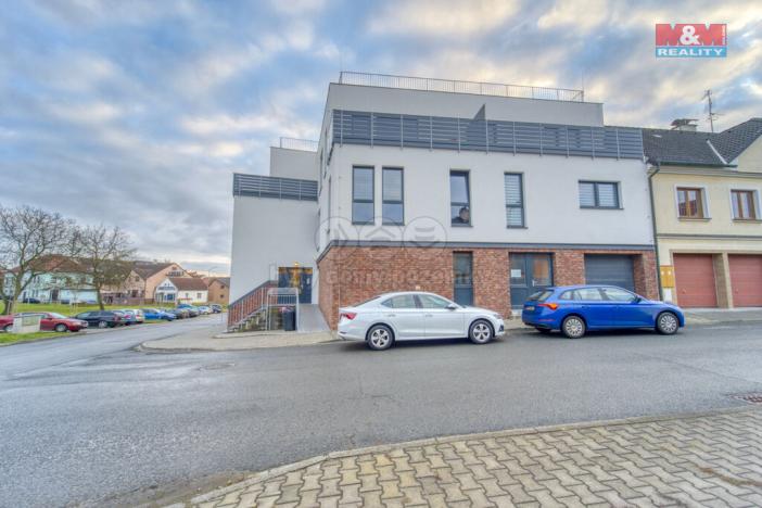 Pronájem kanceláře, Kralovice, Alšova, 179 m2