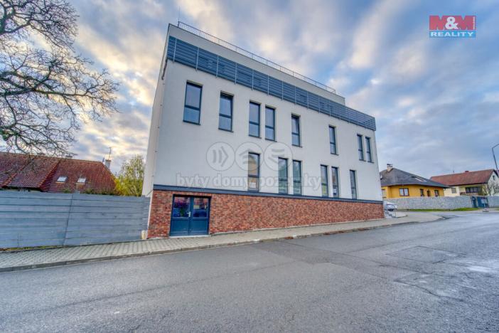 Pronájem kanceláře, Kralovice, Alšova, 179 m2