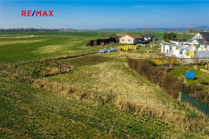 Prodej pozemku pro bydlení, Hořín, 995 m2