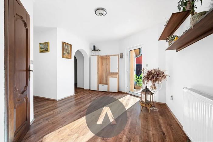 Prodej vícegeneračního domu, Šumice, 403 m2