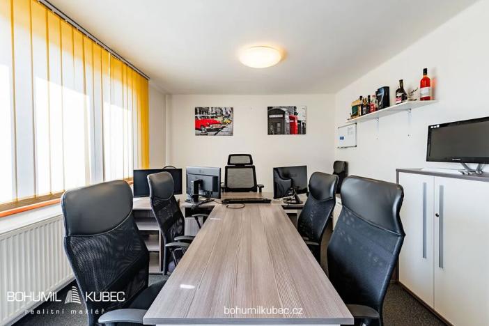 Prodej skladu, Planá nad Lužnicí, Husova, 761 m2