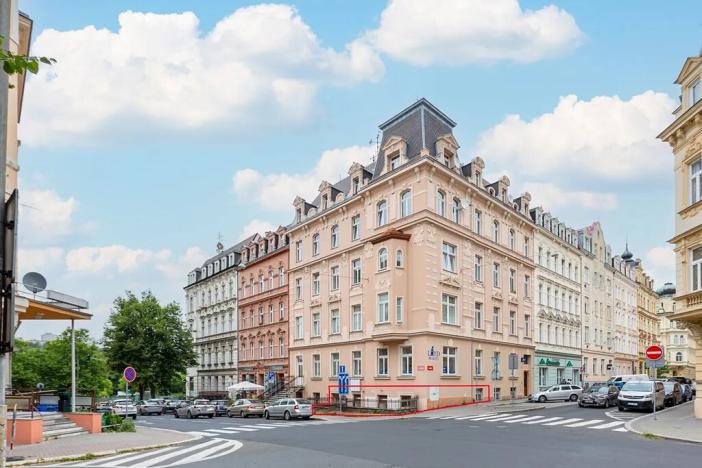 Prodej obchodního prostoru, Karlovy Vary, Jaltská, 100 m2