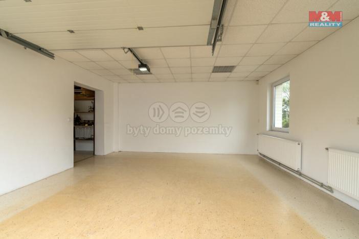 Pronájem skladu, Třanovice, 550 m2