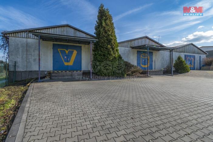 Pronájem skladu, Třanovice, 550 m2