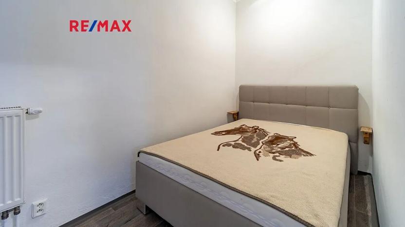 Prodej rodinného domu, Žandov, 296 m2