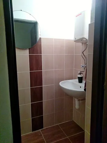 Pronájem obchodního prostoru, Olomouc, 1. máje, 102 m2