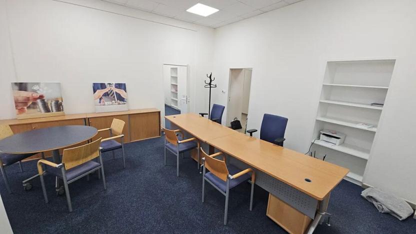 Pronájem kanceláře, Frýdek-Místek, Nádražní, 52 m2