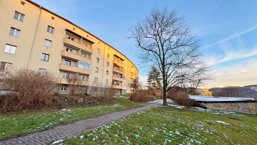 Pronájem bytu 2+kk, Ústí nad Labem, Mezidomí, 51 m2