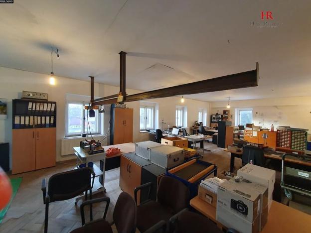 Pronájem kanceláře, Mezouň, 118 m2