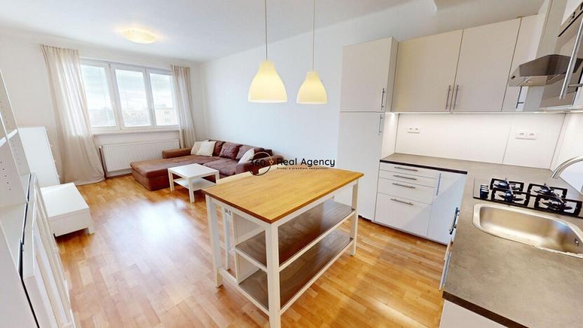 Pronájem bytu 2+kk, Praha - Krč, Za Zelenou liškou, 52 m2