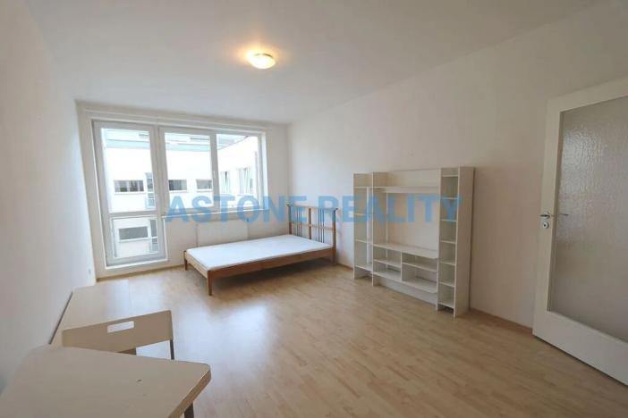 Pronájem bytu 1+kk, Praha - Hostavice, U Hostavického potoka, 46 m2