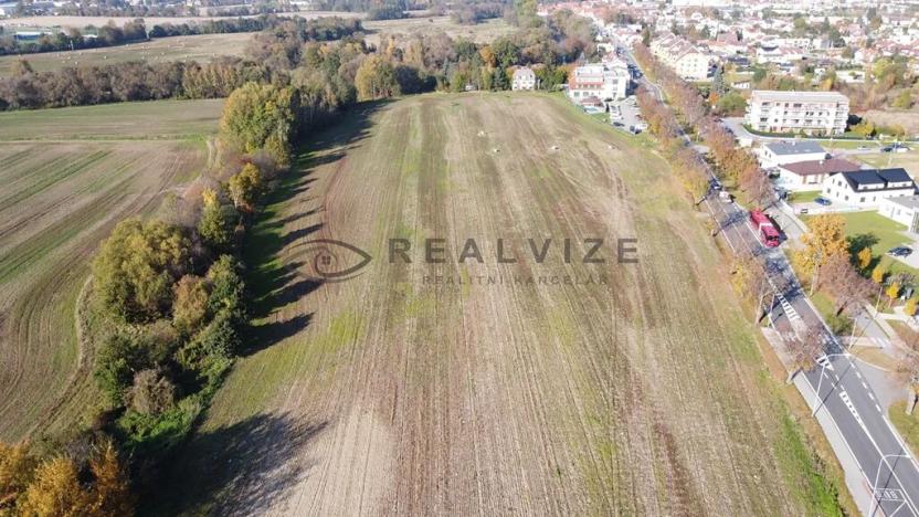 Prodej pozemku pro bydlení, České Budějovice, Lidická tř., 18763 m2