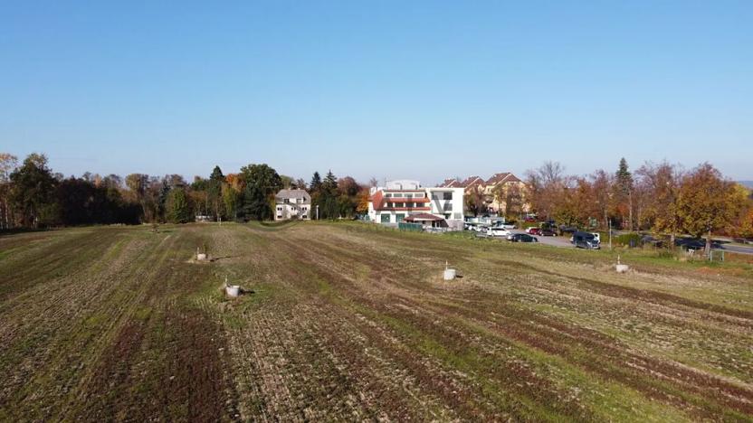 Prodej pozemku pro bydlení, České Budějovice, 33902 m2