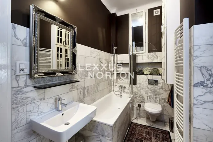 Pronájem bytu 3+1, Praha - Nové Město, Na hrobci, 97 m2