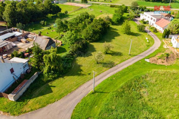 Prodej pozemku pro bydlení, Uhřice, 1021 m2