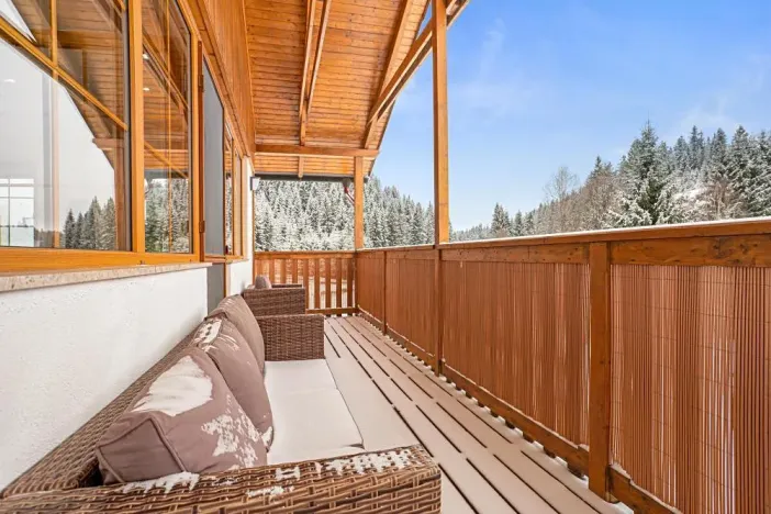 Prodej bytu 2+kk, Horní Blatná, Majakovského, 60 m2