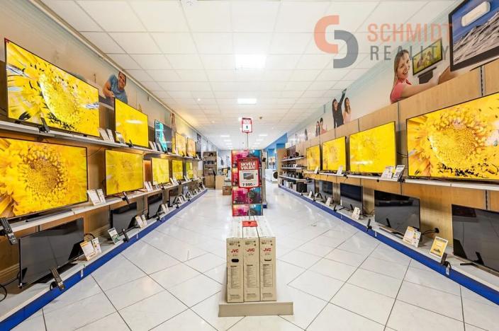 Pronájem obchodního prostoru, Hodonín, Národní třída, 506 m2