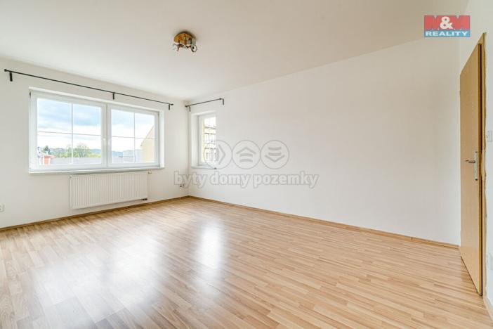 Prodej bytu 3+1, Turnov, Nádražní, 124 m2