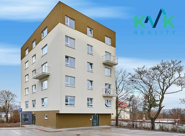 Prodej bytu 3+kk, Karlovy Vary, Dubová, 85 m2