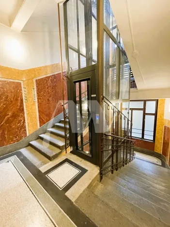 Pronájem kanceláře, Praha - Nové Město, Vodičkova, 250 m2