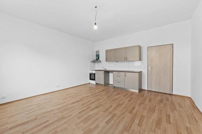 Pronájem bytu 1+kk, Terezín, Fučíkova, 32 m2