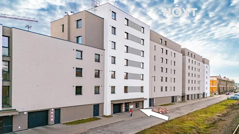 Prodej bytu 1+kk, Pardubice, Východní, 105 m2