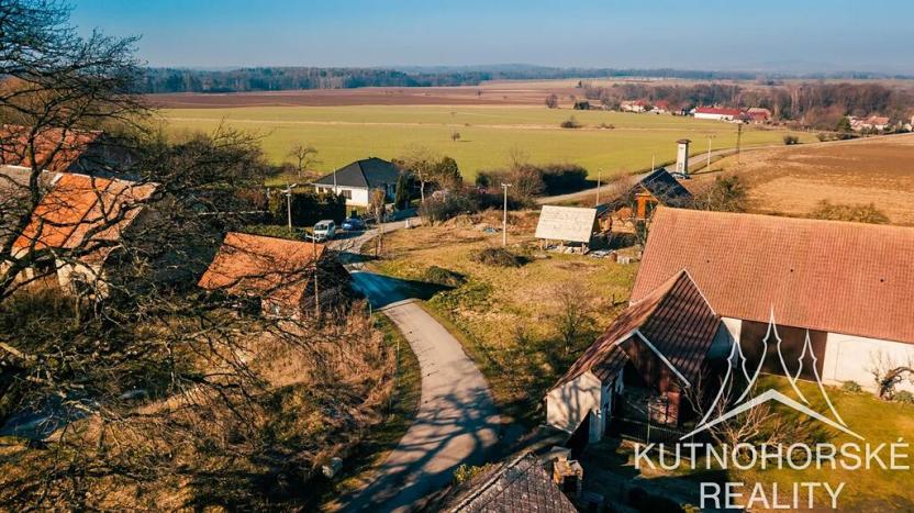 Prodej pozemku pro bydlení, Černíny, 823 m2
