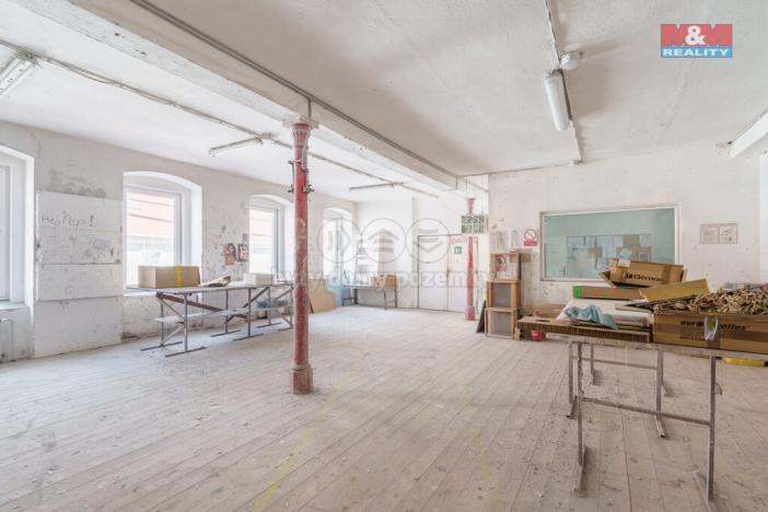 Prodej kanceláře, Karlovy Vary - Rybáře, Sokolovská, 2100 m2