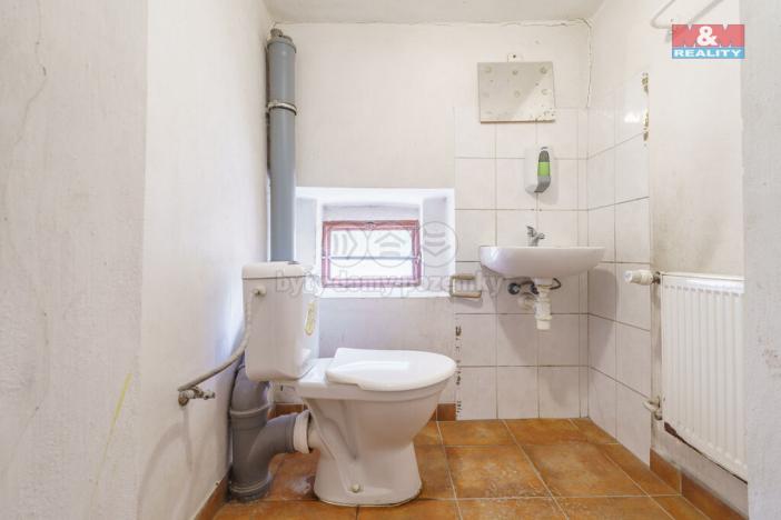 Prodej kanceláře, Karlovy Vary - Rybáře, Sokolovská, 2100 m2