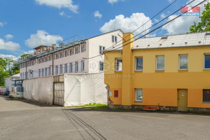 Prodej kanceláře, Karlovy Vary - Rybáře, Sokolovská, 2100 m2