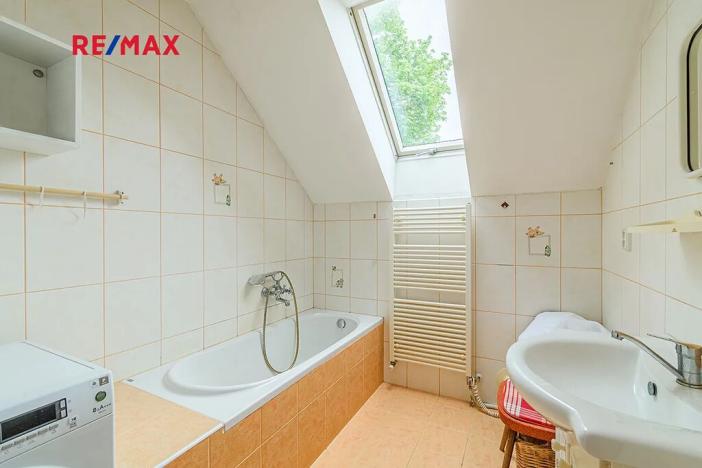 Prodej rodinného domu, Planá, 300 m2