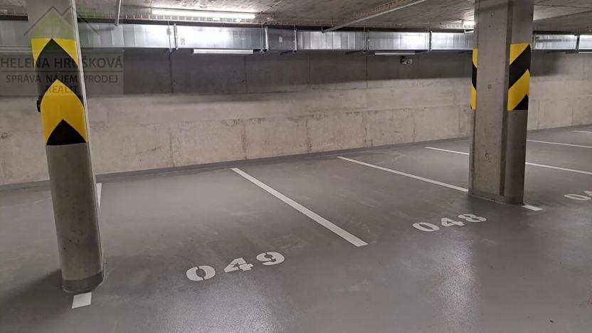 Pronájem garážového stání, Ostrava, Pivovarská, 12 m2