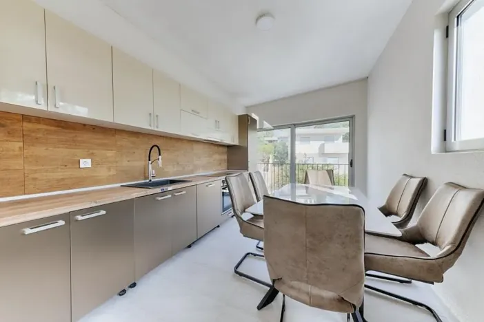 Prodej rodinného domu, Wildendürnbach, Rakousko, 166 m2