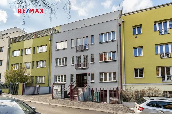 Pronájem bytu 2+kk, Praha - Střešovice, Na Hubálce, 67 m2