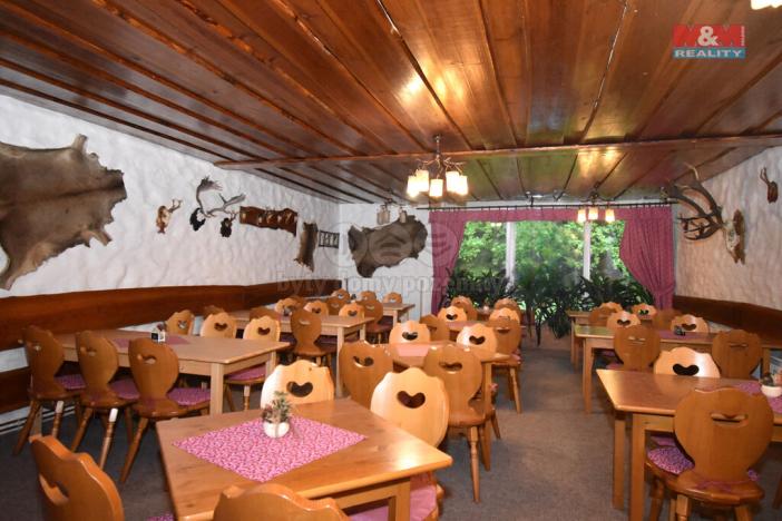 Prodej ubytování, Bílá, 900 m2