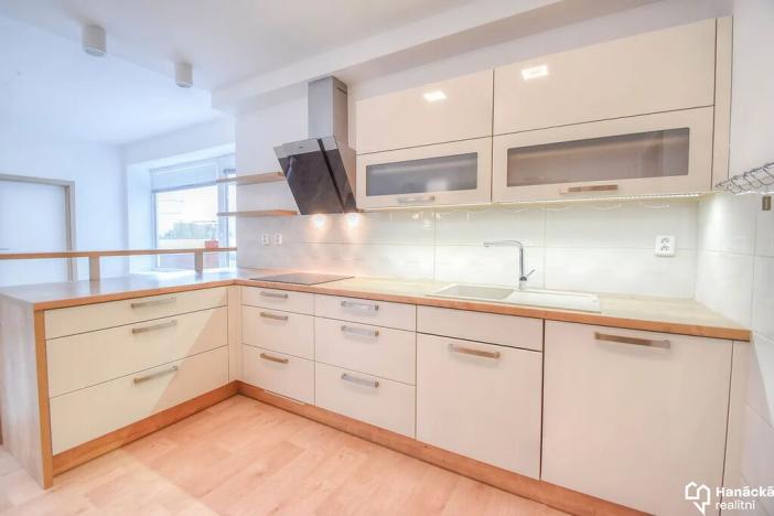 Prodej bytu 3+kk, Olomouc, Jarmily Glazarové, 123 m2