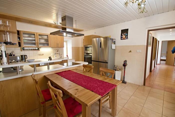 Prodej zemědělské usedlosti, Horšovský Týn, 215 m2