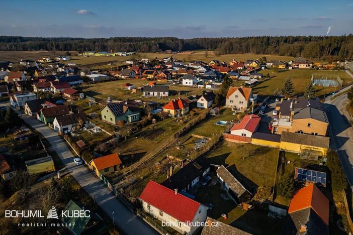 Prodej pozemku pro bydlení, Ústrašice, 648 m2