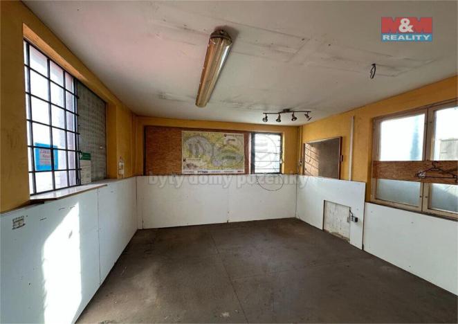 Pronájem obchodního prostoru, Varnsdorf, Bratislavská, 700 m2