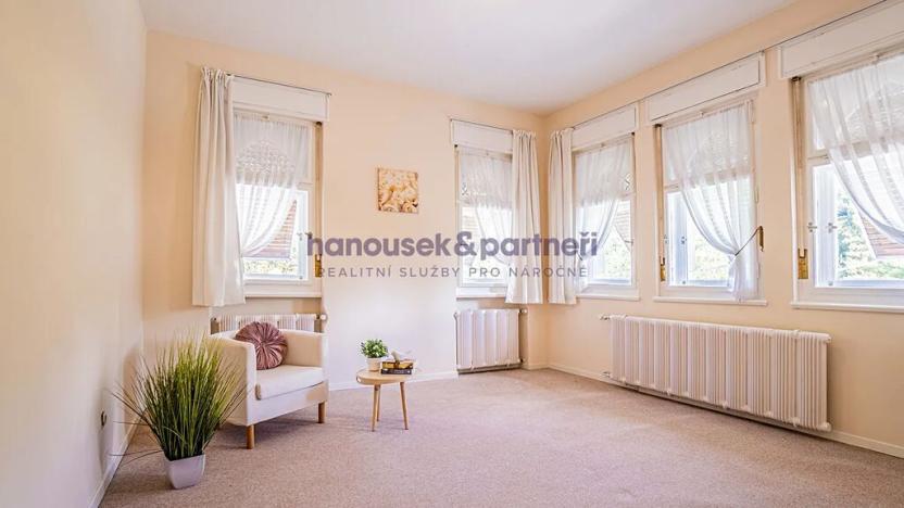 Prodej vily, Skuhrov nad Bělou, 658 m2