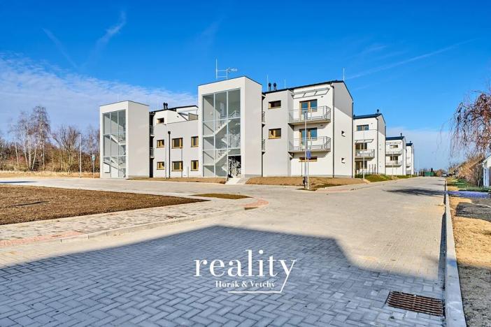 Pronájem bytu 2+kk, Znojmo, Třešňová, 56 m2