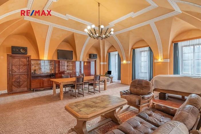 Prodej domu, Ježovy, 700 m2