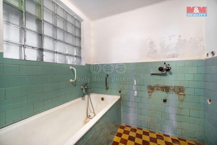 Prodej rodinného domu, Trstěnice, 480 m2