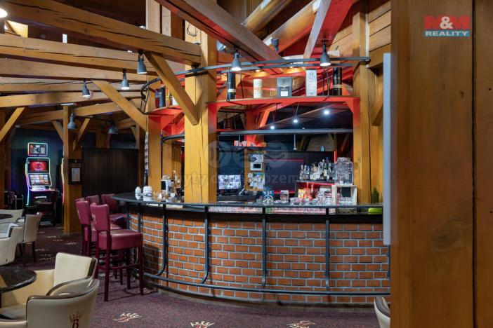 Prodej obchodního prostoru, Černotín, 2100 m2