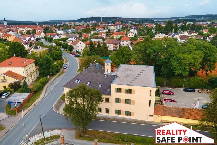 Prodej ubytování, Dobřany, Lipová, 820 m2