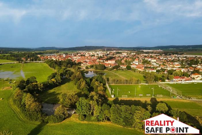 Prodej ubytování, Dobřany, Lipová, 820 m2