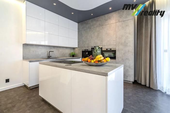 Prodej rodinného domu, Chrášťany, 196 m2