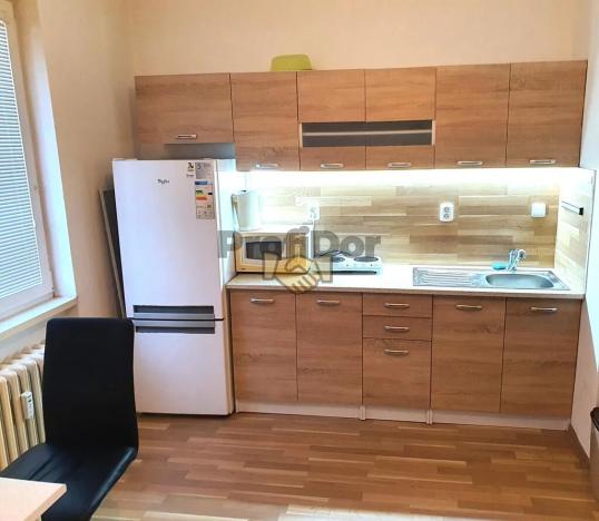 Pronájem bytu 1+kk, Kopřivnice, Francouzská, 25 m2