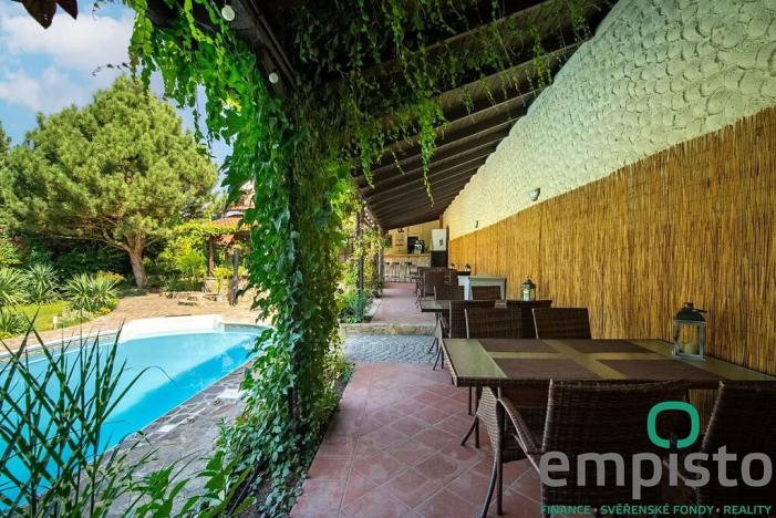 Prodej ubytování, Štítary, 327 m2